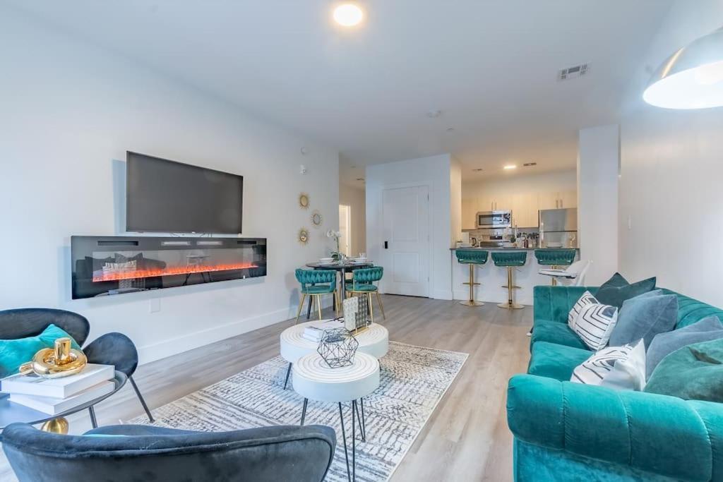 2 Bedroom 2 Bath Suite, Near American Dream And The Airport, Free Parking, King Bed And 2 Queen Beds, Washer And Dryer Orange Εξωτερικό φωτογραφία