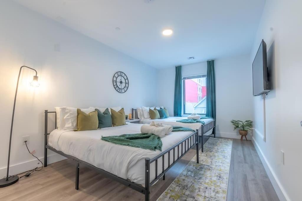 2 Bedroom 2 Bath Suite, Near American Dream And The Airport, Free Parking, King Bed And 2 Queen Beds, Washer And Dryer Orange Εξωτερικό φωτογραφία